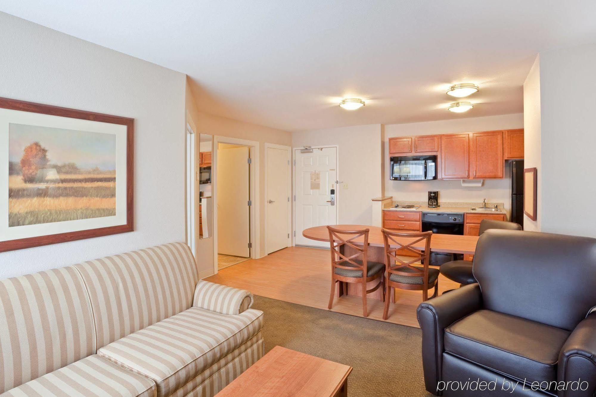 Candlewood Suites Oak Harbor, An Ihg Hotel Kamer foto